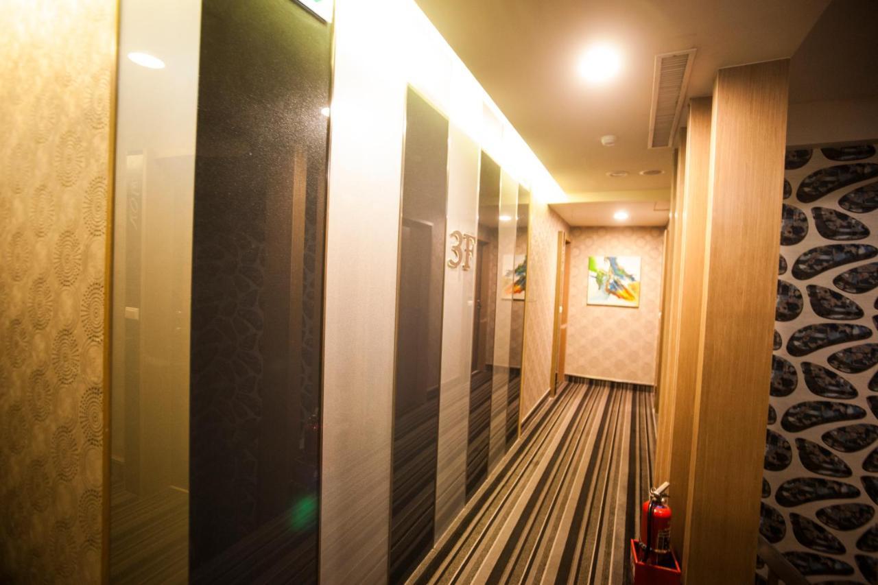 Love Hotel Pingtung Kültér fotó