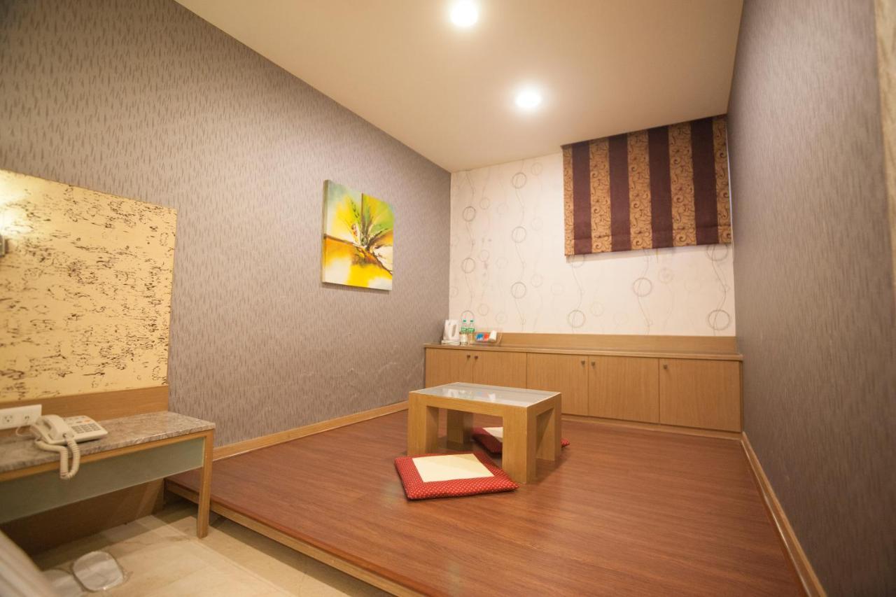 Love Hotel Pingtung Kültér fotó