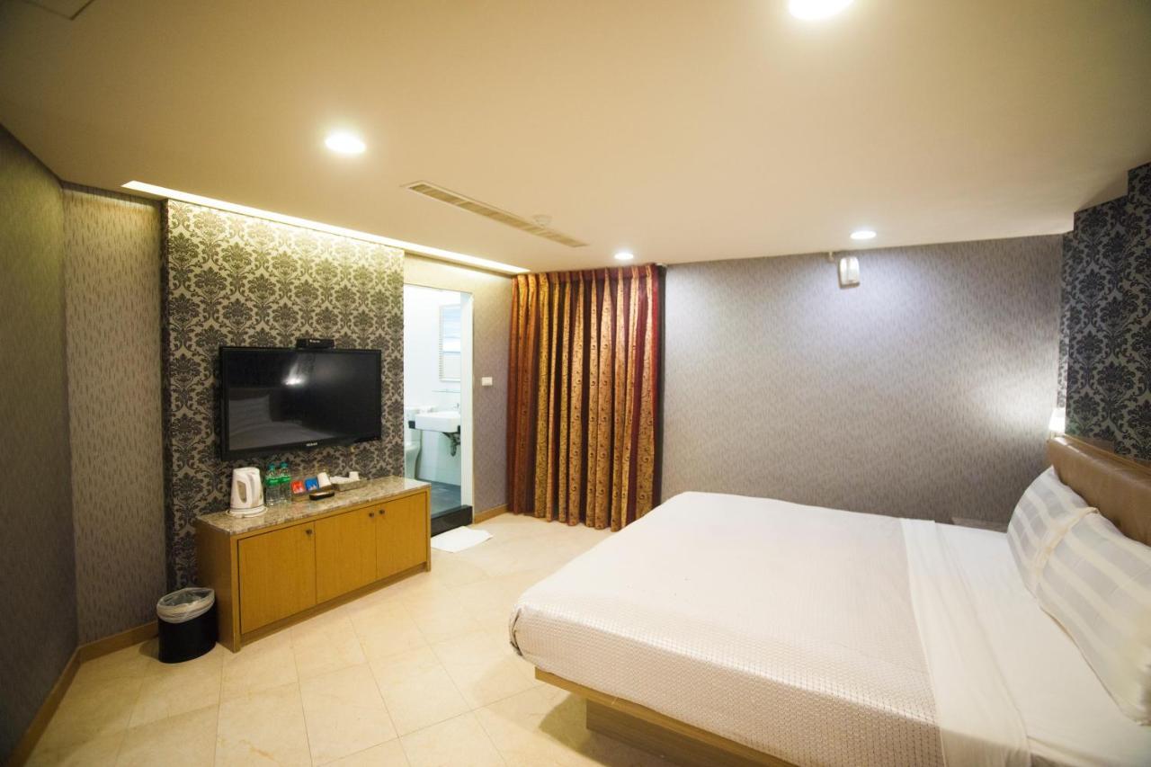 Love Hotel Pingtung Kültér fotó